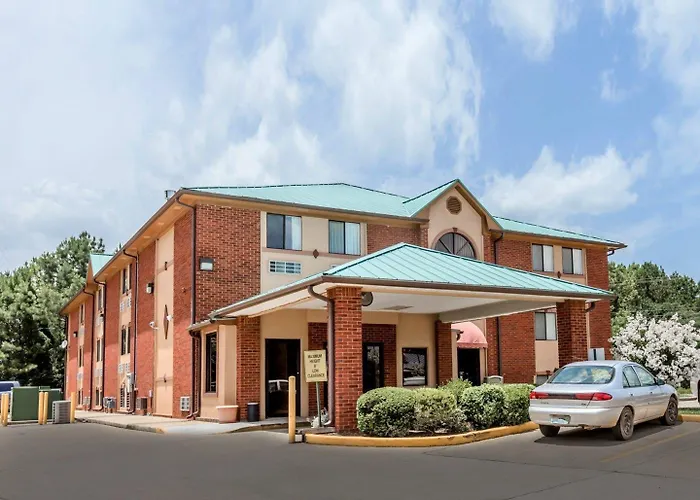 Quality Inn Pell City I-20 Exit 158
