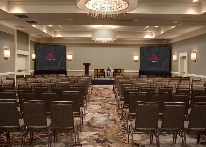 Detroit Marriott Livonia