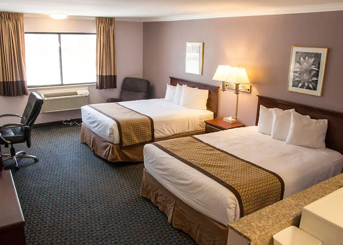 Days Inn By Wyndham Indio