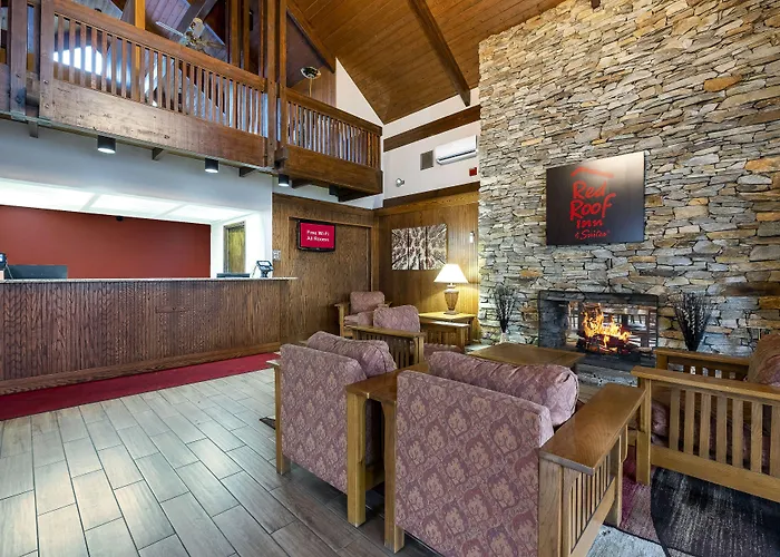 Red Roof Inn & Suites Hazleton