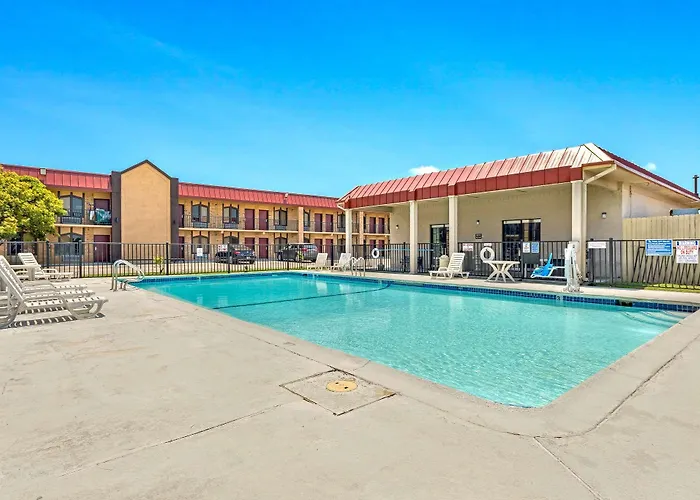 Americas Best Value Inn Paris