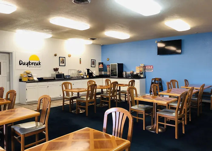Days Inn By Wyndham Roswell