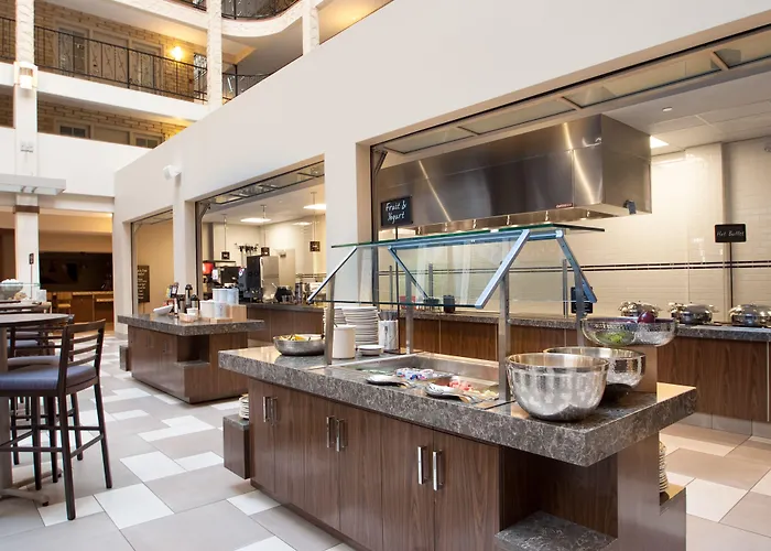 Embassy Suites By Hilton Minneapolis Bloomington Edina