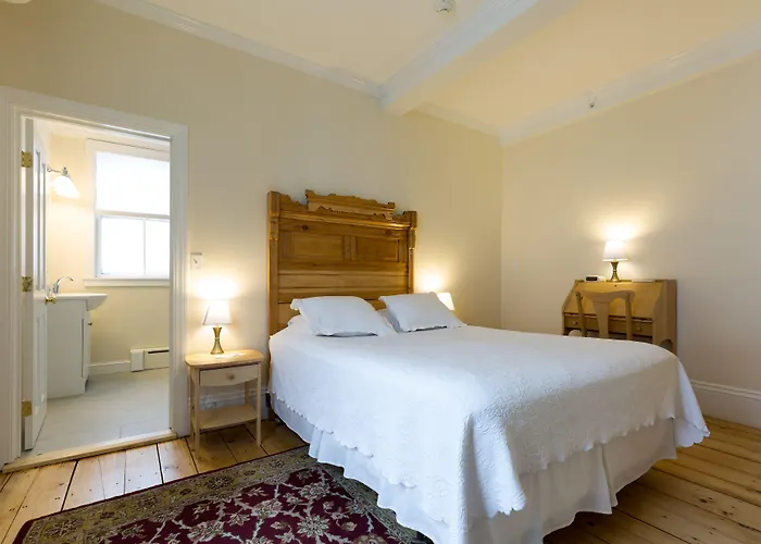 The Salem Inn