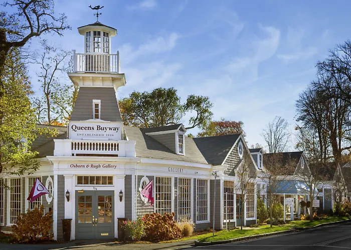 Inn On The Square