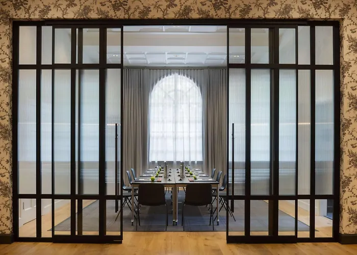 Doubletree Suites By Hilton Lexington