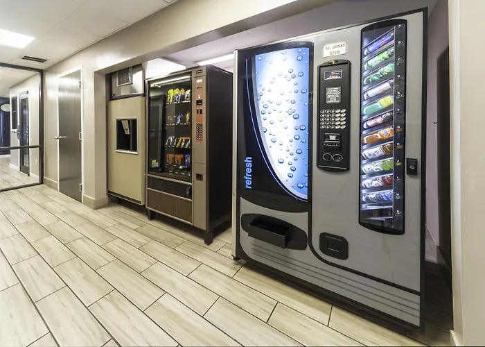 Bridgepointe Inn & Suites By Bphotels, Council Bluffs, Omaha Area
