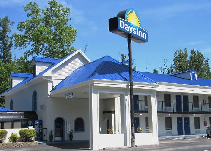 Days Inn By Wyndham Harriman
