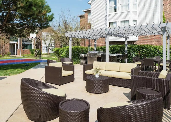 Homewood Suites By Hilton Chicago - Schaumburg
