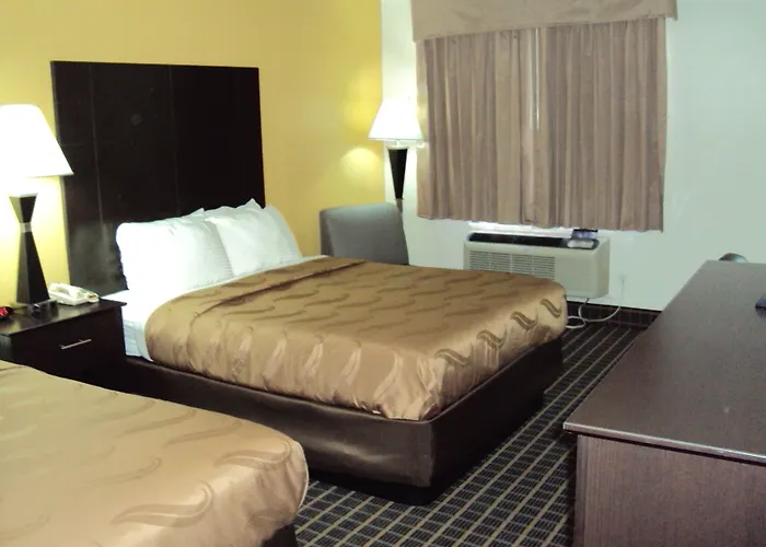 Quality Inn Carbondale University Area