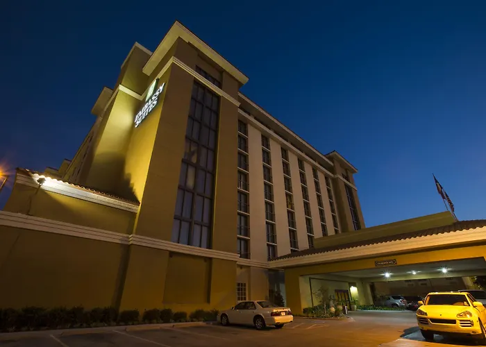 Embassy Suites Dallas - Park Central Area