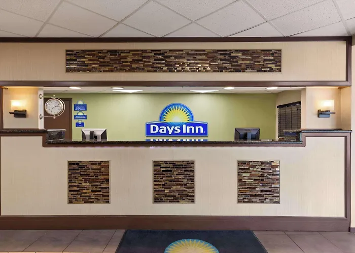 Days Inn By Wyndham Knoxville East