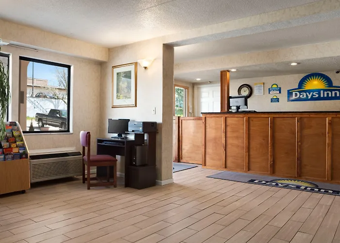 Rodeway Inn & Suites Monroeville-Pittsburgh