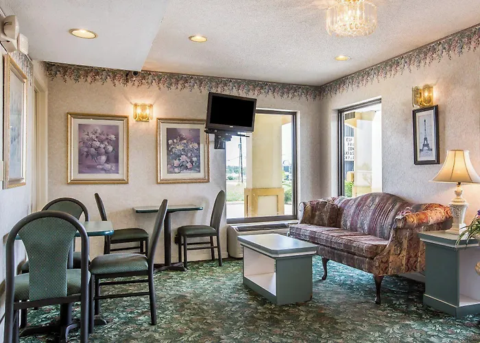 Key West Inn - Montgomery South
