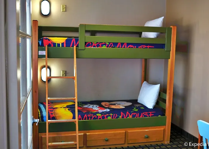 Stanford Inn & Suites Anaheim