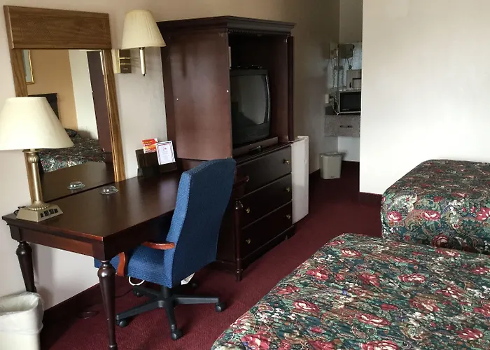 Belmont Inn And Suites
