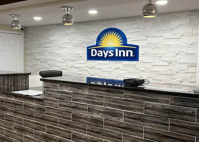 Days Inn By Wyndham Sharonville