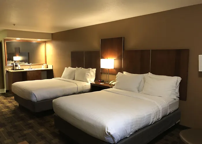 Holiday Inn Express Corning By Ihg