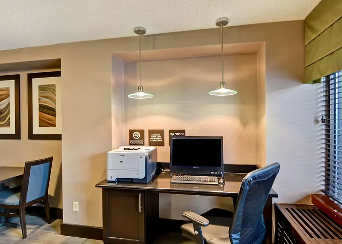 Hampton Inn State College
