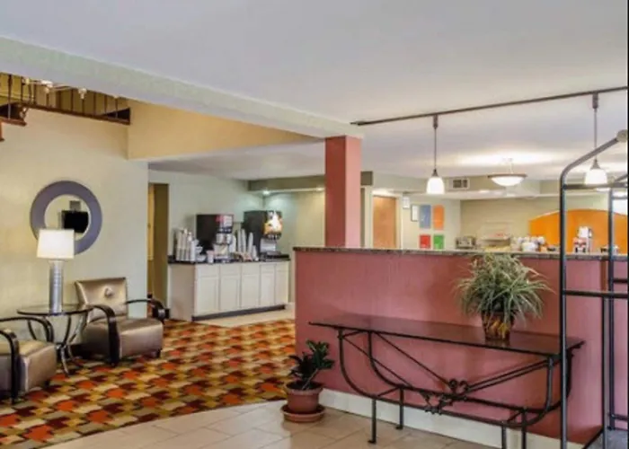 Baymont By Wyndham Harrisburg