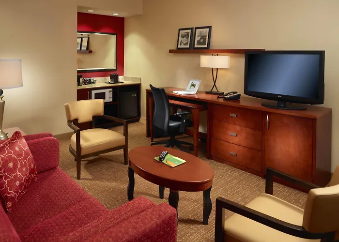Courtyard By Marriott West Palm Beach