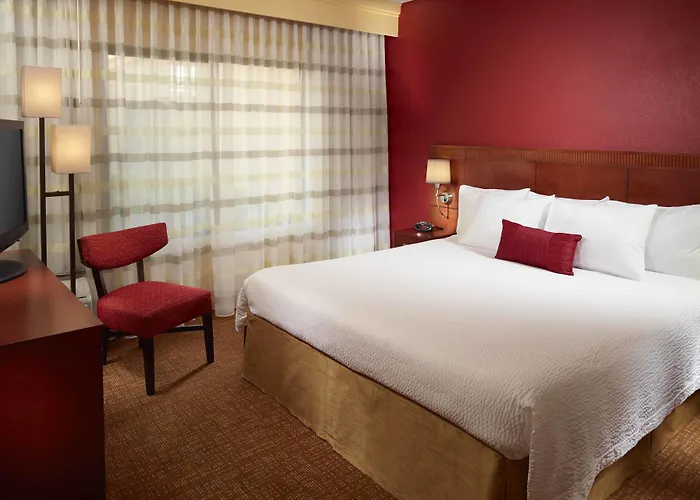 Courtyard By Marriott West Palm Beach