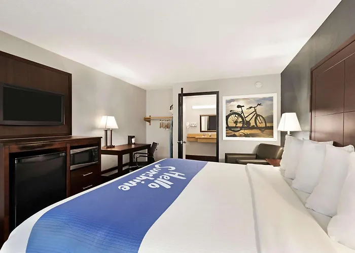 Days Inn By Wyndham Rock Hill