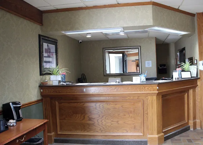 Surestay Hotel By Best Western Mcpherson