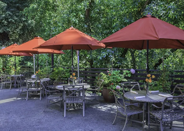 Big Sur Lodge