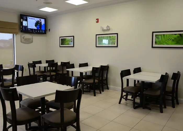 Sleep Inn & Suites Cave City