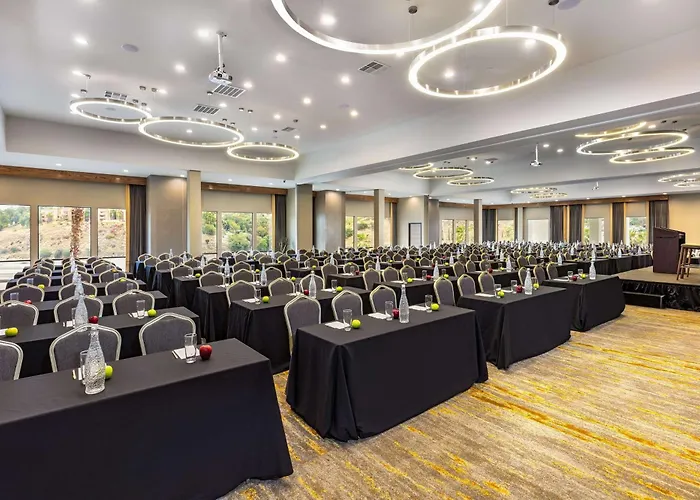 Doubletree By Hilton Pomona