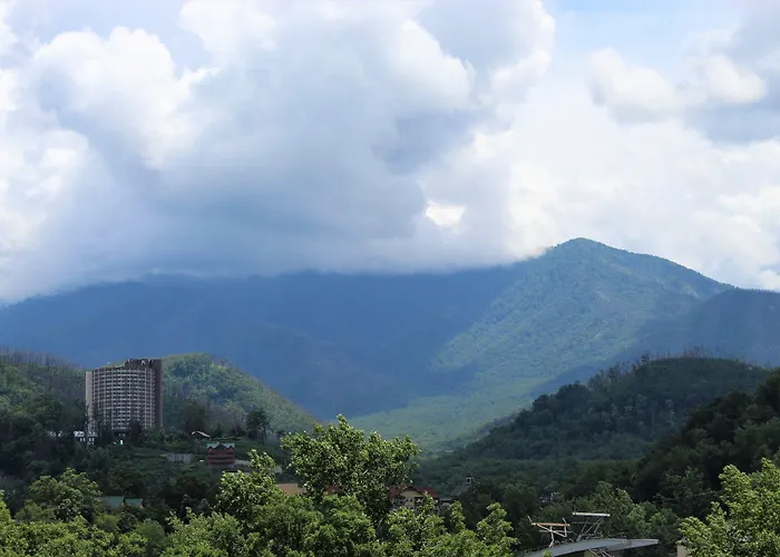 Fabulous Chalet Inn, Gatlinburg, Tn