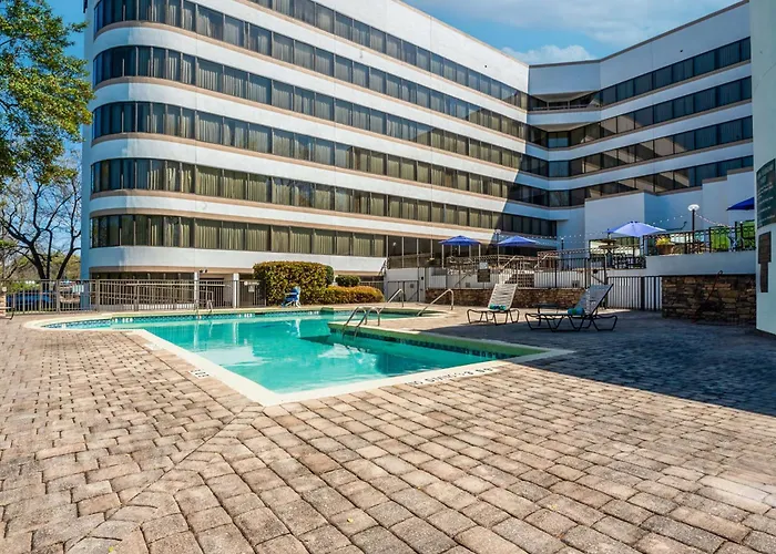 Doubletree By Hilton South Charlotte Tyvola