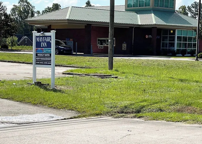 Mayfair Inn