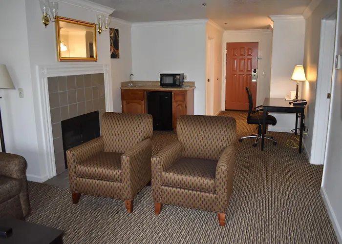 Best Western Colonial Inn