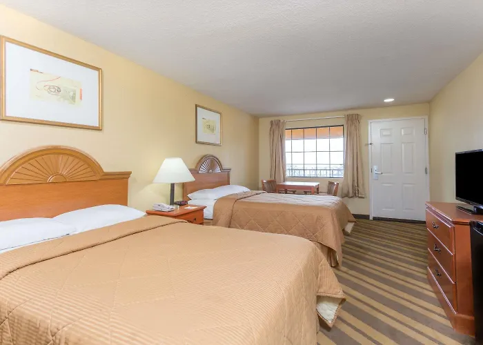 Days Inn & Suites By Wyndham Vicksburg