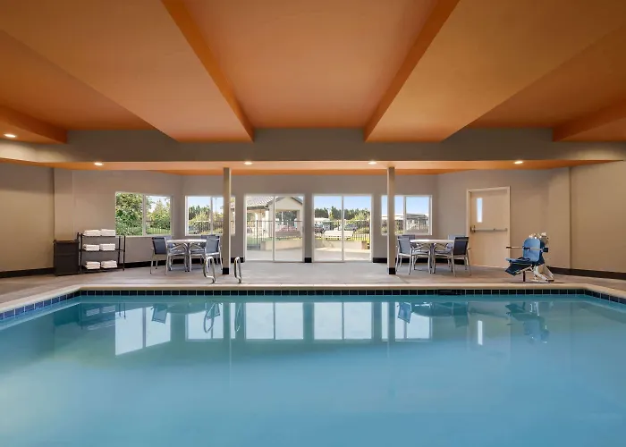 La Quinta Inn & Suites By Wyndham Springfield