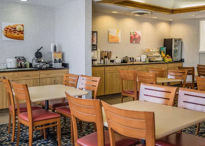 Quality Inn Port Clinton Waterfront