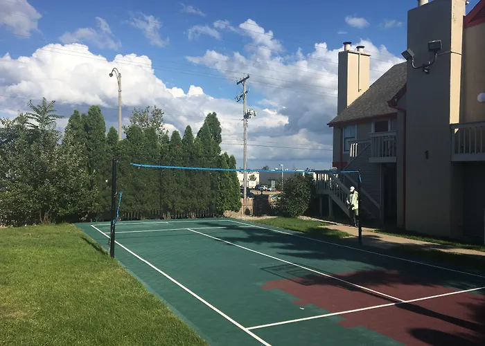 Birch Hill Suites Grand Rapids