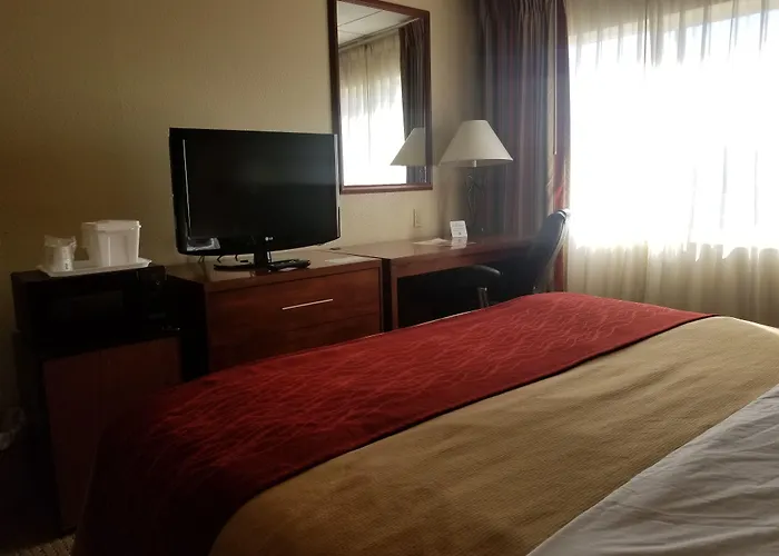 Ramada By Wyndham Downtown Spokane
