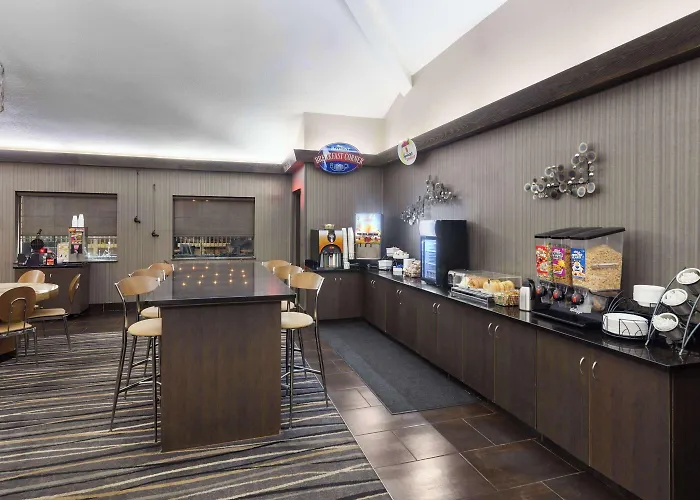 Baymont By Wyndham Copley Akron