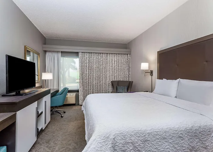 Hampton Inn Milwaukee Airport