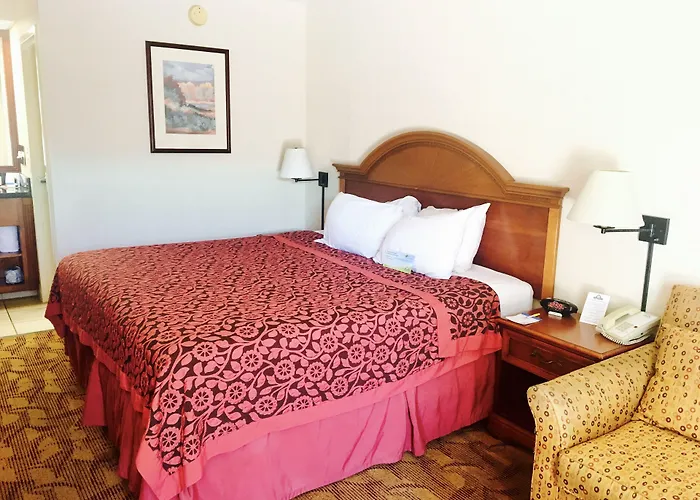 Days Inn By Wyndham Las Cruces