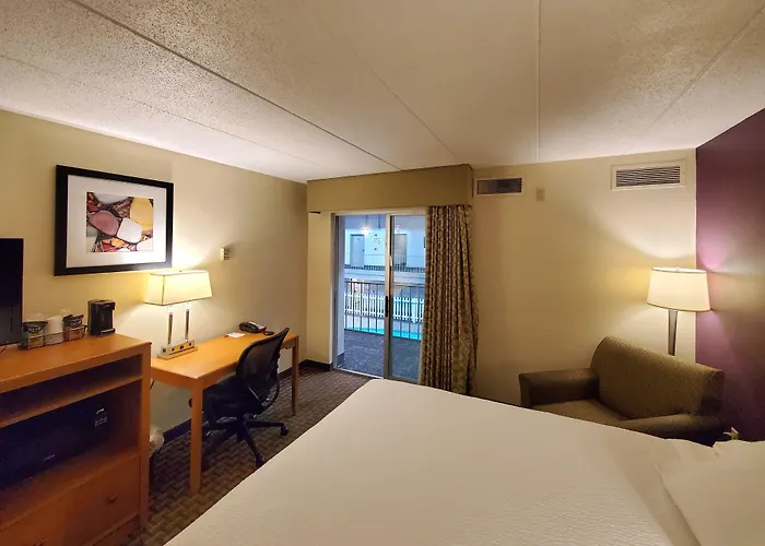 Ramada By Wyndham Marquette