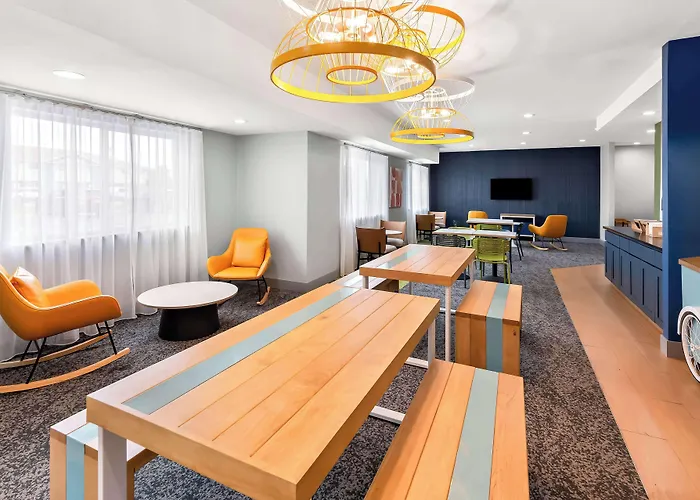 Spark By Hilton Springfield Southwest