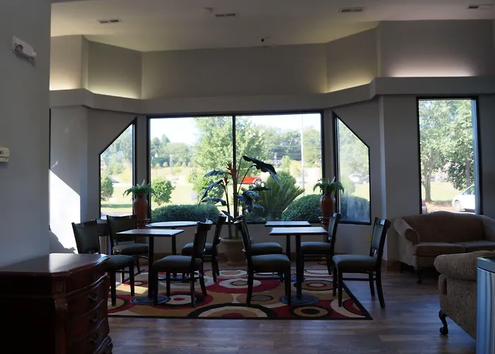 Days Inn By Wyndham Clemson