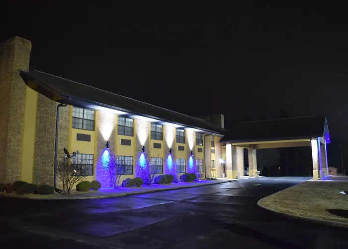 Super 8 By Wyndham Paragould