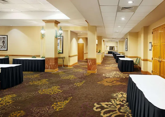 Embassy Suites By Hilton Greensboro Airport