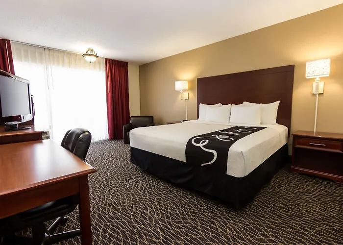 La Quinta By Wyndham Clearwater Central