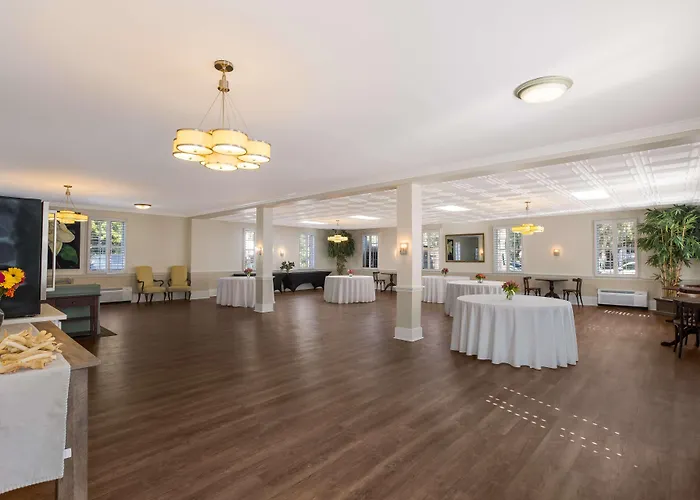 Best Western Sea Island Inn